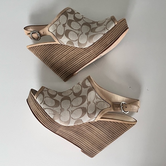 COACH | 9 | FABULOUS!! - Picture 4 of 12